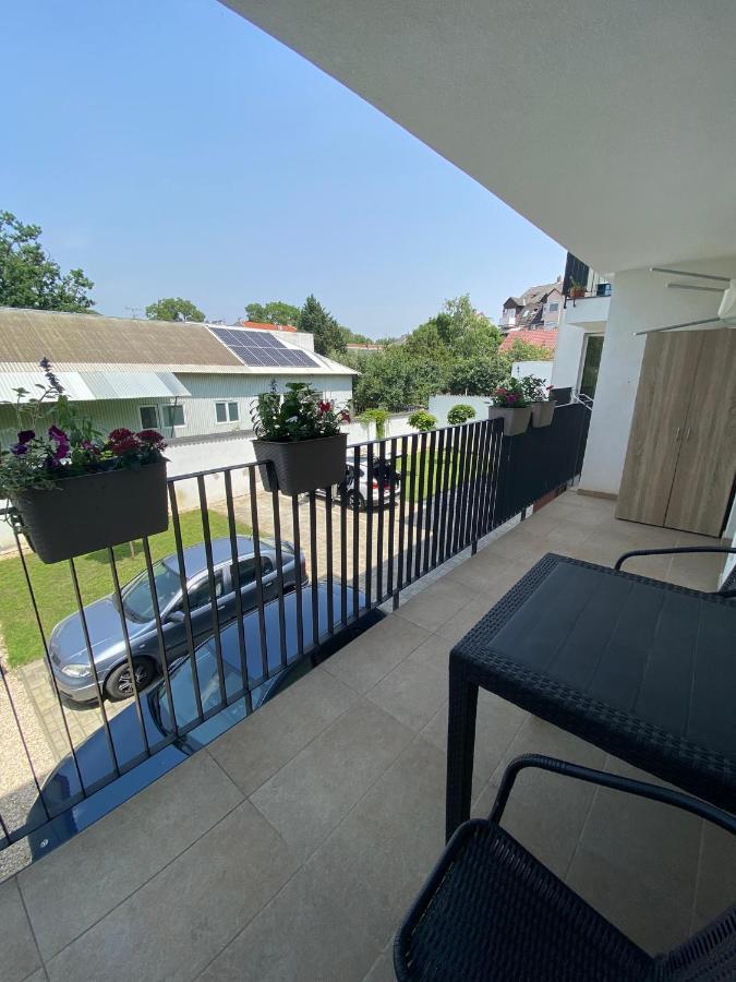 Moonshine Szeged Apartment Ngoại thất bức ảnh